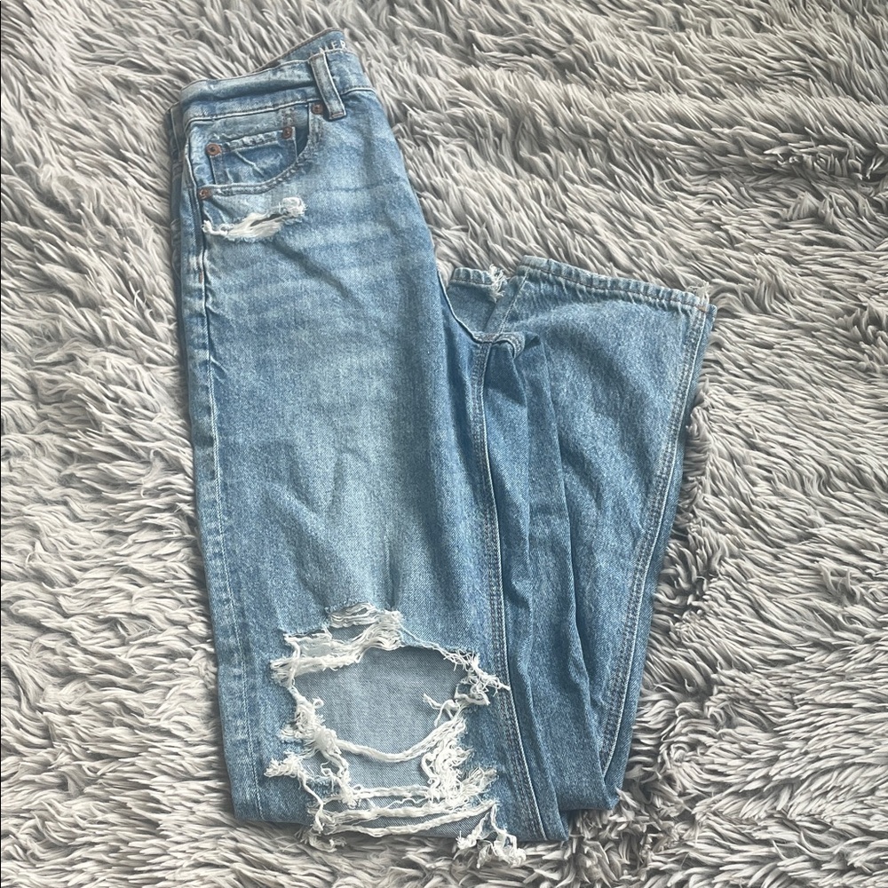 American Eagle High Rise Baggy Jeans in size 00